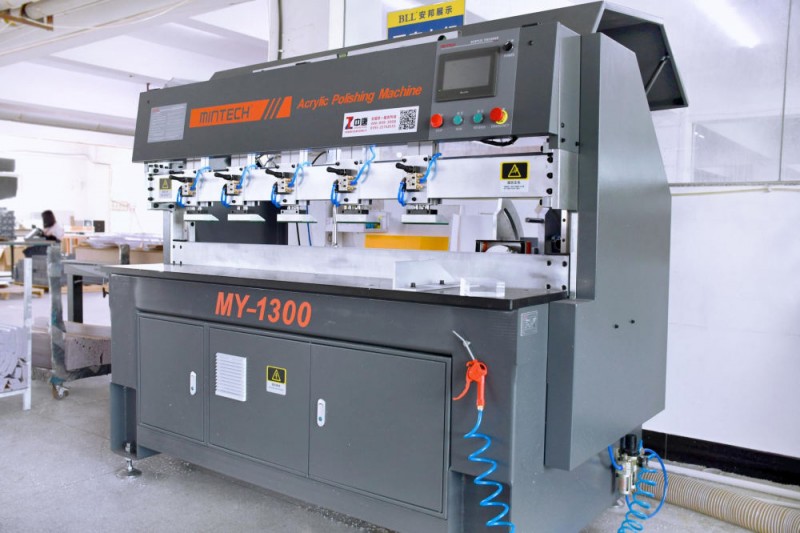 Mașină de lustruire a diamantelor